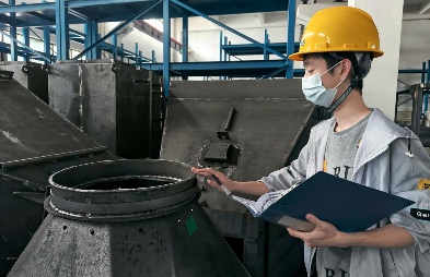 一台搅拌站凭什么更耐用？从选钢到出厂全揭秘