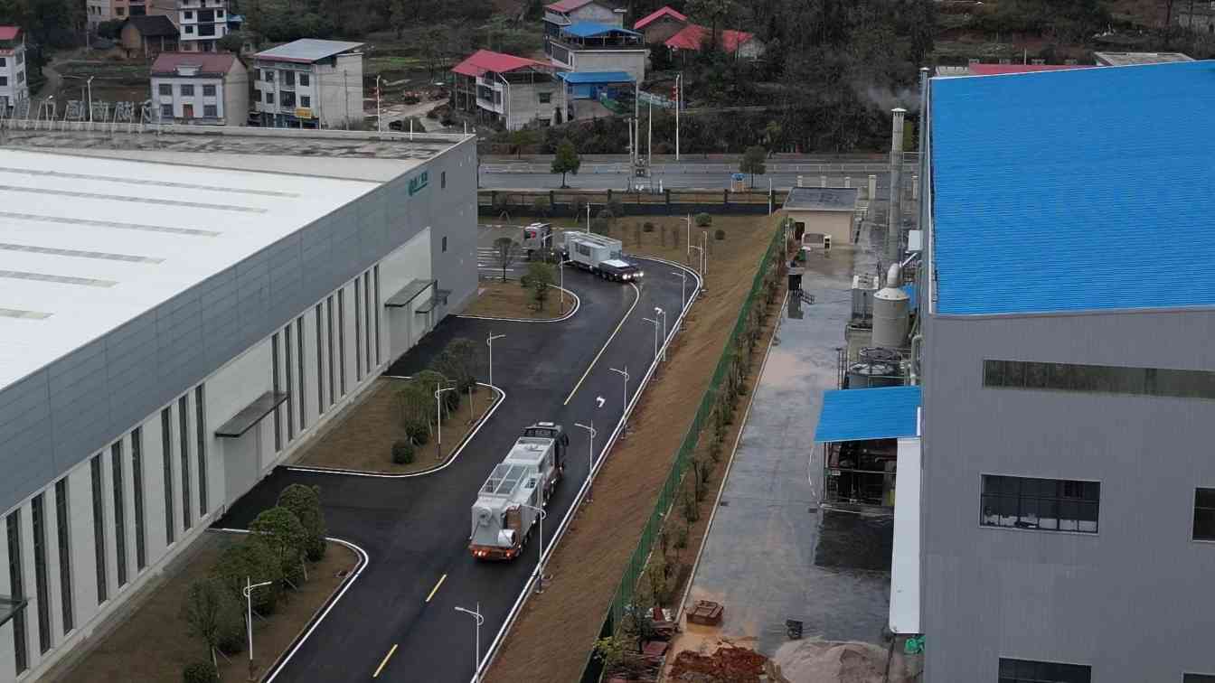 基建提速带动订单增长：湿喷台车与搅拌站加速交付(图2)