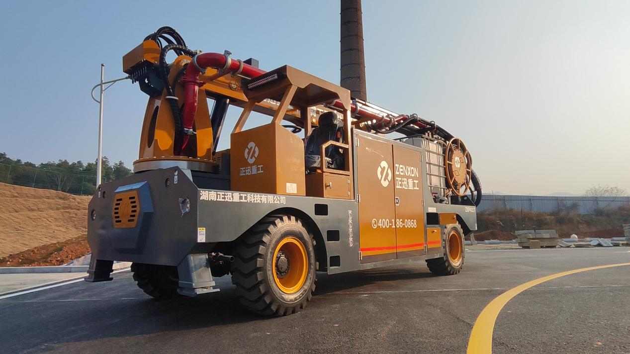 ZXP4017湿喷台车助力隧道施工高效稳定作业(图4)