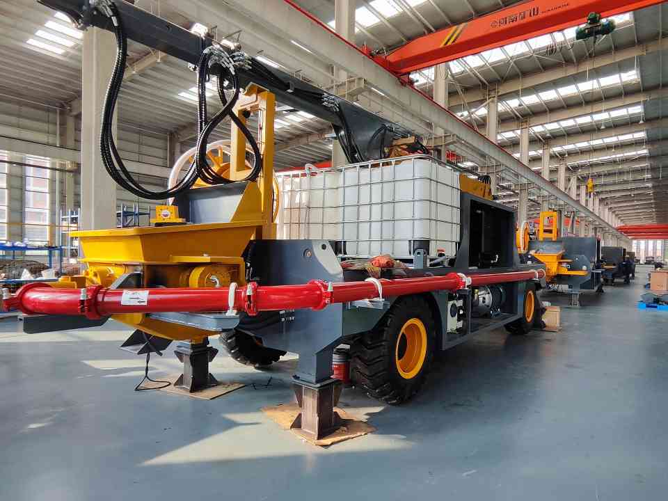 基建提速带动订单增长：湿喷台车与搅拌站加速交付(图1)