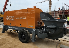 混凝土拖泵如何提升施工效率与灵活性，适配复杂工况(图1)