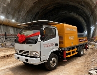 车载混凝土泵高效施工优势与性能解析(图1)